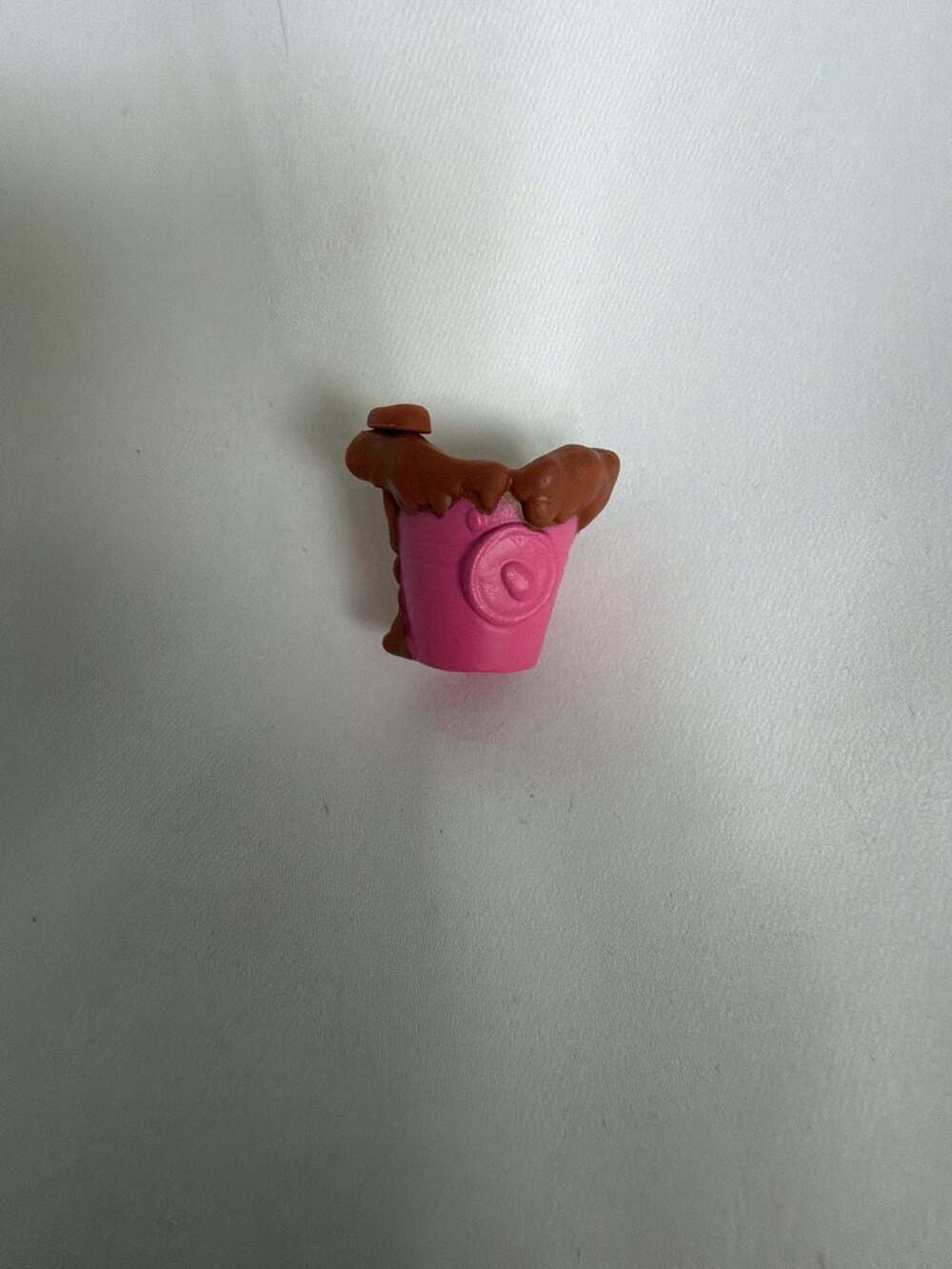 Littlest Pet Shop LPS Pink Paint Bucket Accessory
